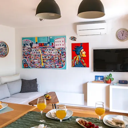 The Base - Bright 2br, Near Old Town, Walk To 杜布罗夫尼克