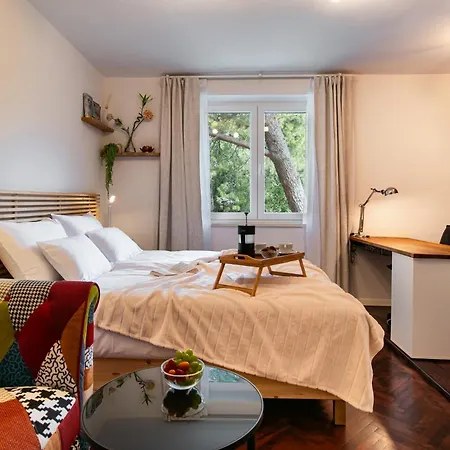 The Base - Bright 2br, Near Old Town, Walk To 아파트 두브로브니크