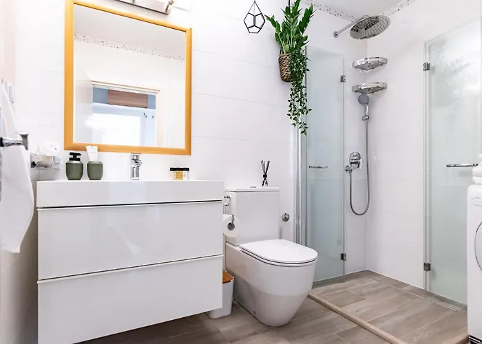 Appartamento The Base - Bright 2br, Near Old Town, Walk To *